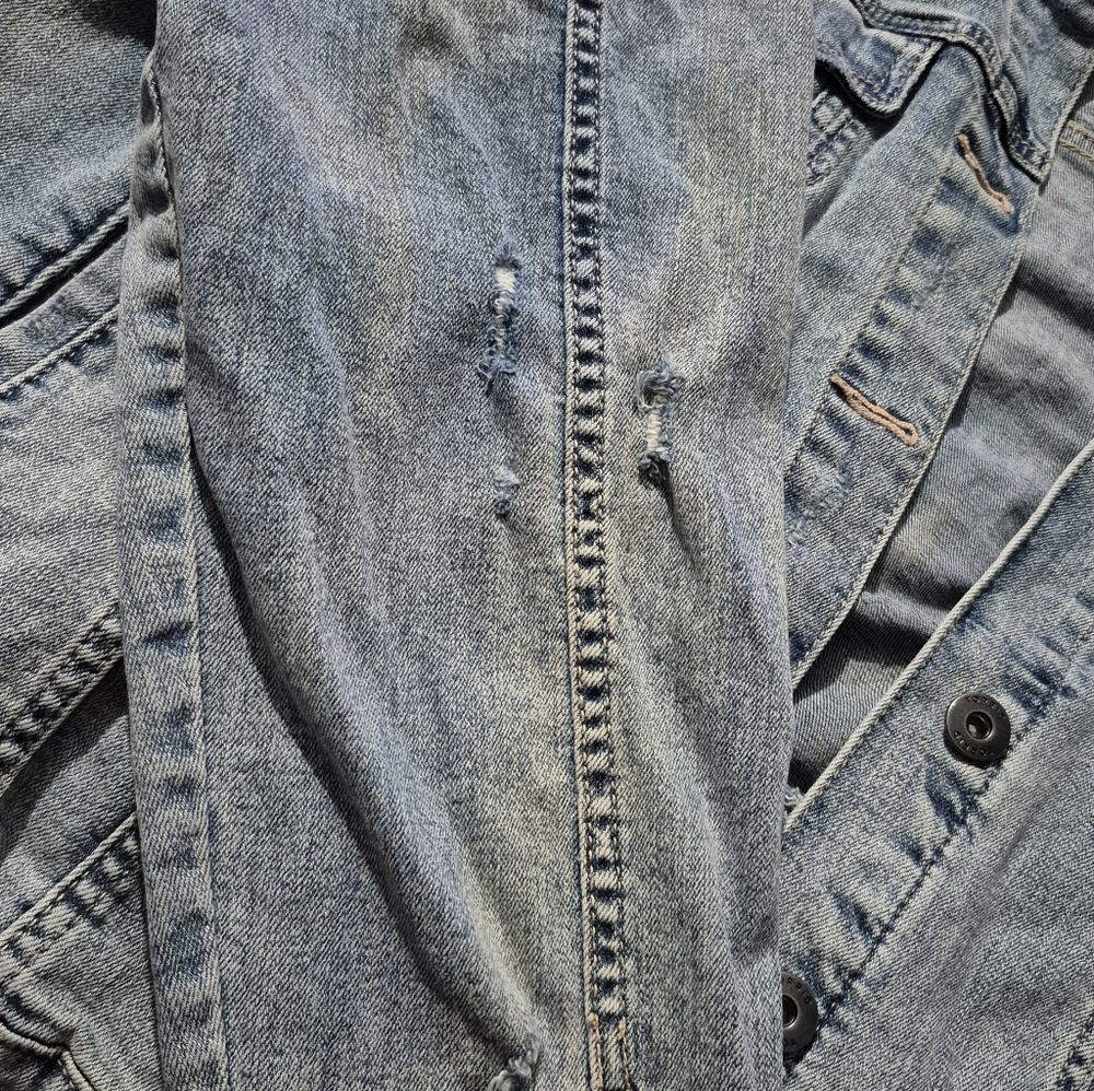 Torrid Denim Jacket - Size 2 - Picture 7 of 9